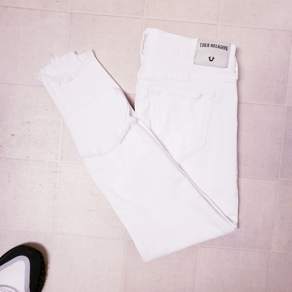Like new 32 True Religion Jeans